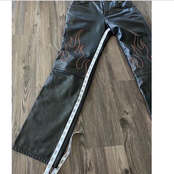 Rare vintage leather Harley Davidson flames pants black motorcycle orange - Picture 9 of 10